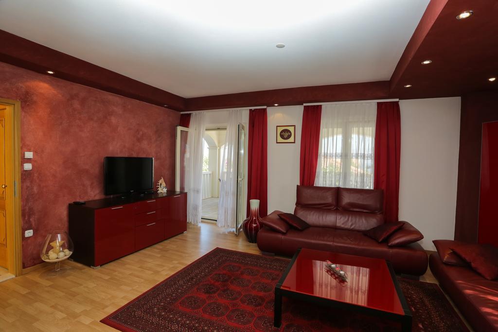 Apartments Manda Supetar Luaran gambar